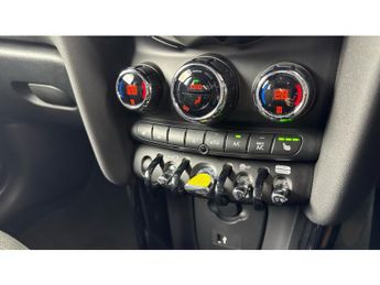 MINI Hatchback 135kW Cooper S Level 2 33kWh 3dr Auto Electric Hatchback