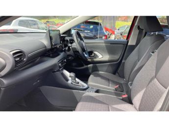 Toyota Yaris 1.5 Hybrid Design 5dr CVT Hybrid Hatchback
