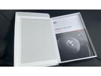 Toyota Urbancruiser 128kW Design 61kWh 5dr Auto Electric Estate