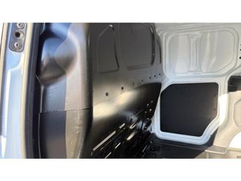 Ford Transit Courier E-Transit Courier 100kW 43kWh Trend Van Auto