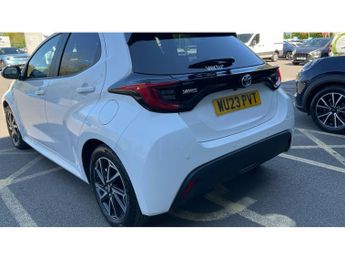 Toyota Yaris 1.5 Hybrid Design 5dr CVT Hybrid Hatchback