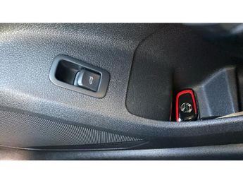 Audi Q2 35 TFSI S Line 5dr S Tronic Petrol Estate