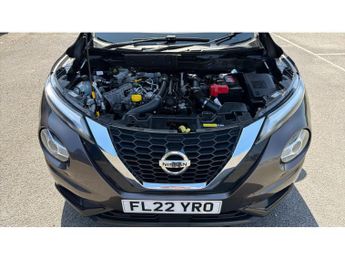 Nissan Juke 1.0 DiG-T 114 N-Connecta 5dr DCT Petrol Hatchback