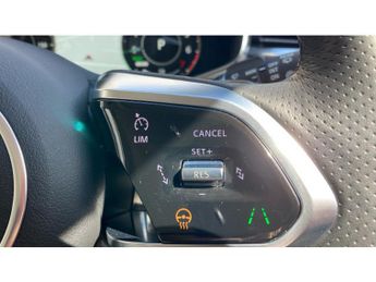 Jaguar F-Pace 2.0 P400e R-Dynamic SE 5dr Auto AWD Estate