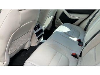 Jaguar F-Pace 2.0 P400e R-Dynamic SE 5dr Auto AWD Estate