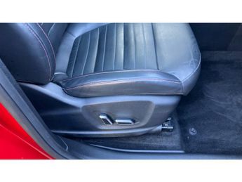 MG HS 1.5 T-GDI Exclusive 5dr DCT Petrol Hatchback