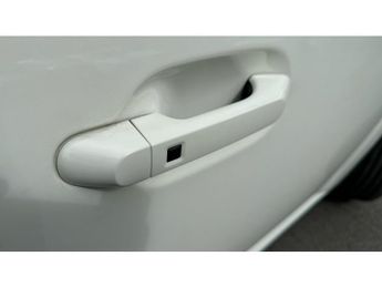 Hyundai INSTER 85kW 02 49kWh 5dr Auto Electric Hatchback