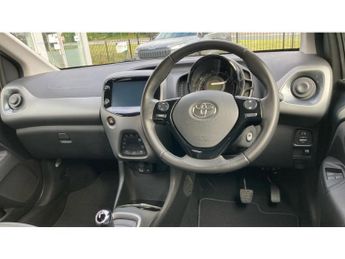 Toyota Aygo 1.0 VVT-i X-Trend 5dr x-shift Petrol Hatchback