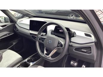 Volkswagen ID.3 150kW Family Pro Performance 58kWh 5dr Auto Electric Hatchback