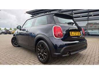 MINI Hatchback 1.5 Cooper Classic 3dr Auto Petrol Hatchback
