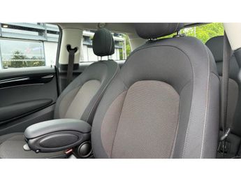 MINI Hatchback 1.5 Cooper Classic 3dr Auto Petrol Hatchback