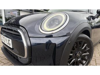 MINI Hatchback 1.5 Cooper Classic 3dr Auto Petrol Hatchback