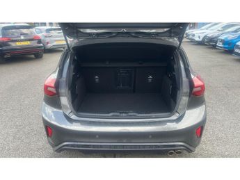 Ford Focus 1.0 EcoBoost Hybrid mHEV ST-Line X 5dr Auto Petrol Hatchback