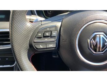 MG HS 1.5 T-GDI Trophy 5dr DCT Petrol Hatchback