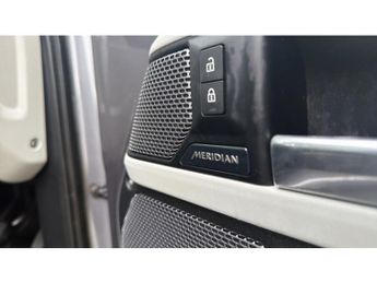 Land Rover Defender 2.0 D240 HSE 110 5dr Auto Diesel Estate