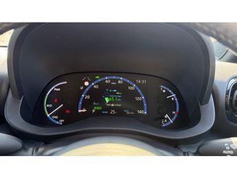 Toyota Yaris Cross 1.5 Hybrid Design 5dr CVT Hybrid Estate