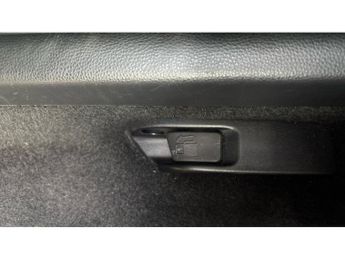 Toyota Corolla 2.0 VVT-i Hybrid Icon Tech 5dr CVT Hybrid Hatchback