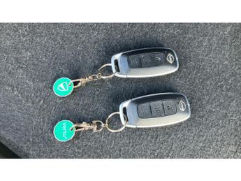 Nissan Juke 1.6 Hybrid N-Connecta 5dr Auto Hybrid Hatchback