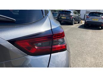 Nissan Juke 1.6 Hybrid N-Connecta 5dr Auto Hybrid Hatchback