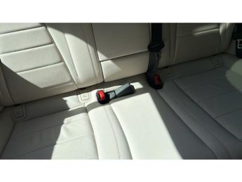 Mercedes-Benz E-Class E220d SE Premium Plus 5dr 9G-Tronic Diesel Estate