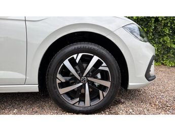 Volkswagen Polo 1.0 TSI Match 5dr DSG Petrol Hatchback