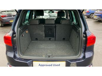 Volkswagen Tiguan 2.0 TDi BlueMotion Tech R-Line Edition 150 5dr DSG Diesel Estate