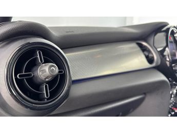 MINI Hatchback 1.5 Cooper Exclusive 5dr Auto Petrol Hatchback