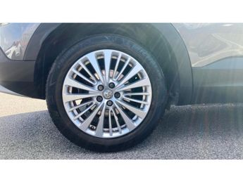 Vauxhall Grandland X 2.0 Turbo D Business Edition Nav 5dr Auto Diesel Hatchback