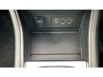 Renault Captur 1.6 E-Tech full hybrid 145 Techno 5dr Auto Hybrid Hatchback
