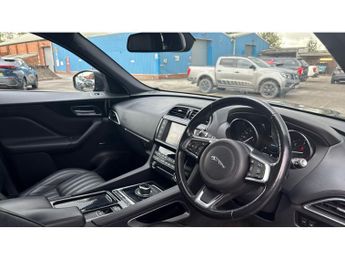 Jaguar F-Pace 2.0d Portfolio 5dr Auto AWD Diesel Estate