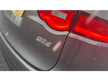 Jaguar F-Pace 2.0d Portfolio 5dr Auto AWD Diesel Estate