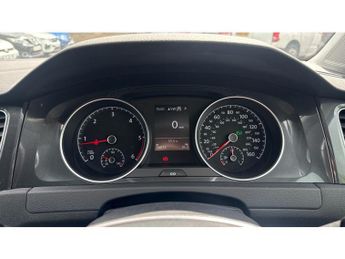 Volkswagen Golf 1.6 TDI SE [Nav] 5dr DSG Diesel Hatchback