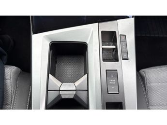 Vauxhall Grandland 1.2 Hybrid [136] Ultimate 5dr e-DCT6 [Pan Roof] Petrol Hatchback