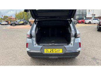 Vauxhall Grandland 1.2 Hybrid [136] Ultimate 5dr e-DCT6 [Pan Roof] Petrol Hatchback