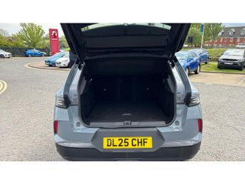 Vauxhall Grandland 1.2 Hybrid [136] Ultimate 5dr e-DCT6 [Pan Roof] Petrol Hatchback