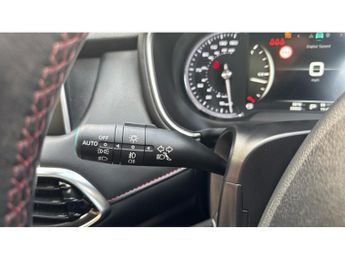 MG HS 1.5 T-GDI Excite 5dr DCT Petrol Hatchback