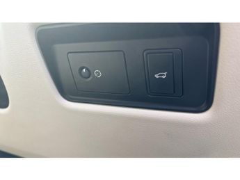 Land Rover Range Rover 4.4 SDV8 Vogue SE 4dr Auto Diesel Estate