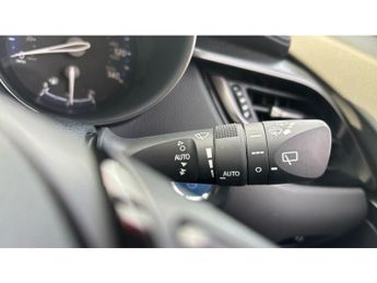 Toyota C-HR 1.8 Hybrid Design 5dr CVT Hybrid Hatchback