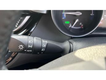 Toyota C-HR 1.8 Hybrid Design 5dr CVT Hybrid Hatchback