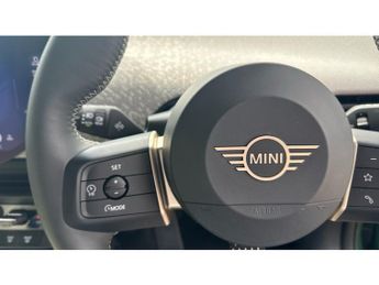 MINI Cooper 135kW E Exclusive [Level 2] 41kWh 3dr Auto Electric Hatchback