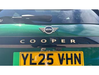 MINI Cooper 135kW E Exclusive [Level 2] 41kWh 3dr Auto Electric Hatchback