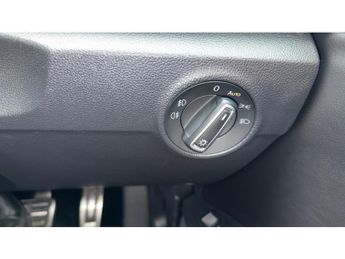 Volkswagen T-Roc 2.0 TDI R-Line 5dr DSG Diesel Hatchback
