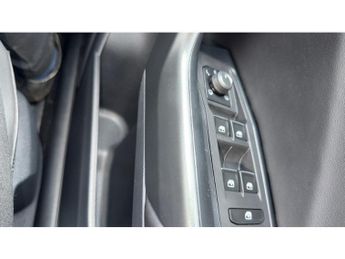 Volkswagen T-Roc 2.0 TDI R-Line 5dr DSG Diesel Hatchback
