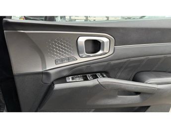 Kia Sorento 1.6 T-GDi HEV 4 5dr Auto Hybrid Station Wagon