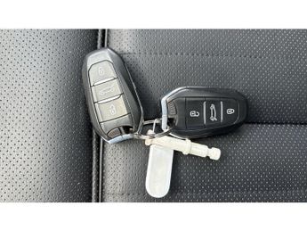 Vauxhall Grandland X 1.2 Turbo Elite Nav 5dr Auto Petrol Hatchback
