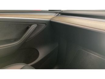 Tesla Model Y RWD 5dr Auto Electric Hatchback