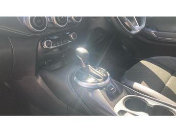 Nissan Juke 1.0 DiG-T 114 N-Connecta 5dr DCT Petrol Hatchback