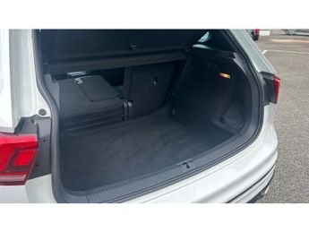 Volkswagen Tiguan 2.0 TDI 200 4Motion R-Line 5dr DSG Diesel Estate