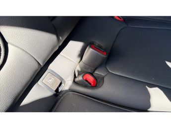 Mercedes-Benz C-Class C200 AMG Line 4dr 9G-Tronic Petrol Saloon