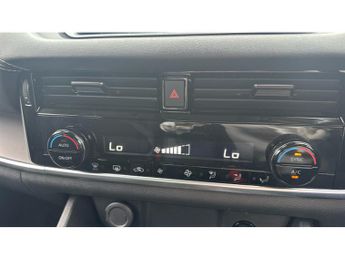 Nissan Qashqai 1.5 E-Power Acenta Premium 5dr Auto Hybrid Hatchback